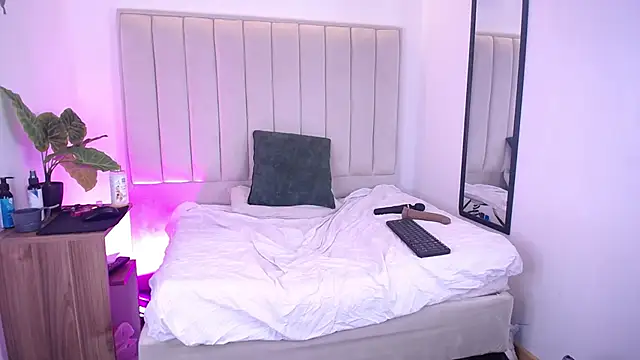 Tania_ass' Live XXX Chat