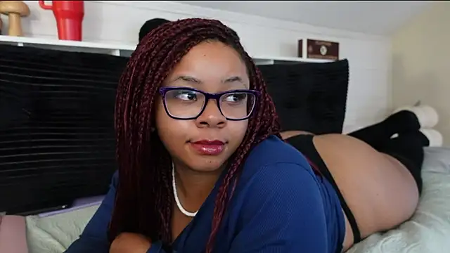 Show modela -khayaparker na web-kameri