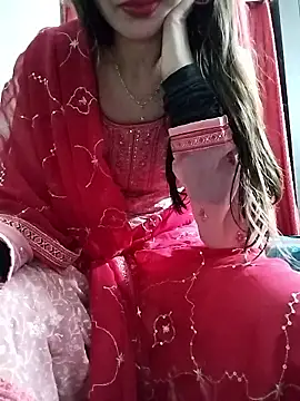 Noor_Darliing Show in webcam