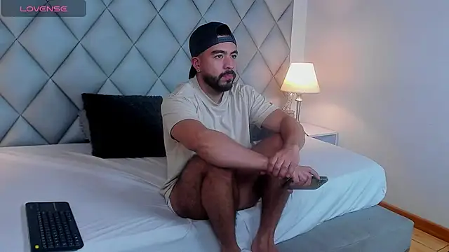 Chat XXX ao vivo de AaronVegaa