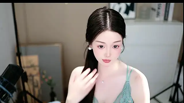 abbyli12 Adlı Modelin Web Kamerası Şovu