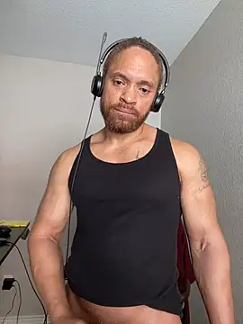 Fathero1time's Live XXX Chat