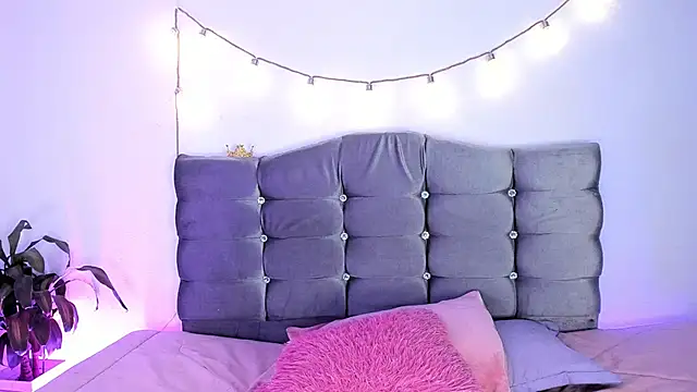 _valediaz__'s Live XXX Chat