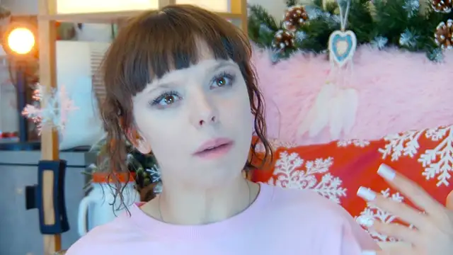 ElisabethDavis' Live XXX Chat