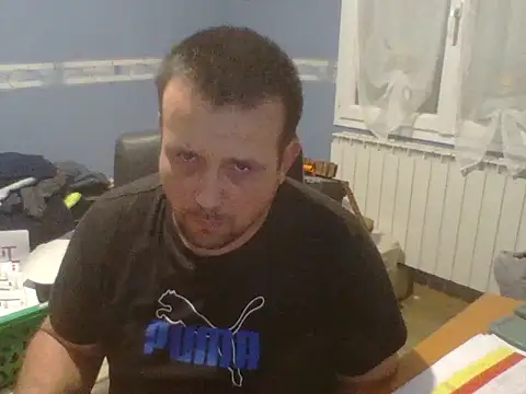 manubm03's Webcam Show