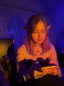 n1ghtcloud's Live XXX Chat