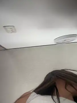 ElectraPink_のライブXXXチャット