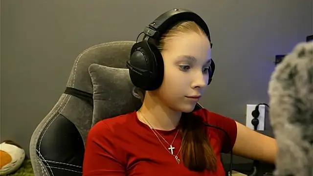 Softixq's Live XXX Chat