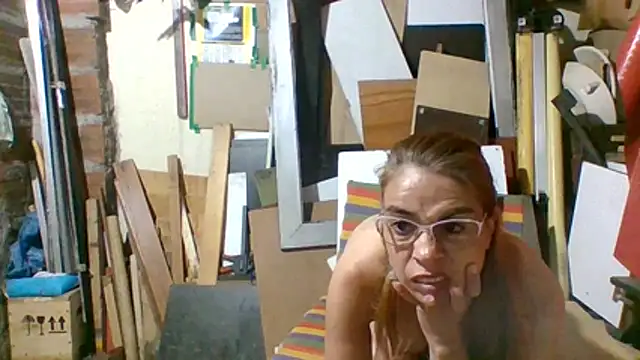 mari657's Live XXX Chat