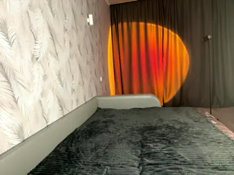 MiaBlisss_のライブXXXチャット