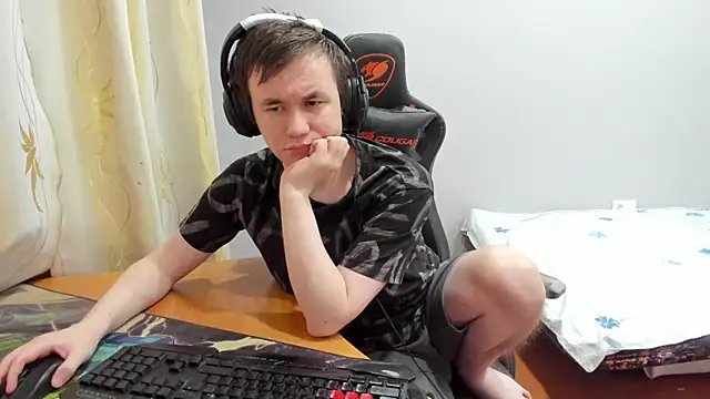 Вебкам-шоу iliaskrislove