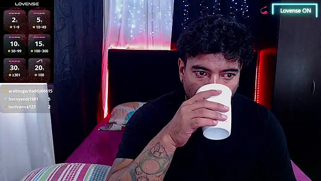 Chatroom XXX en direct de natha_n_andy_anki