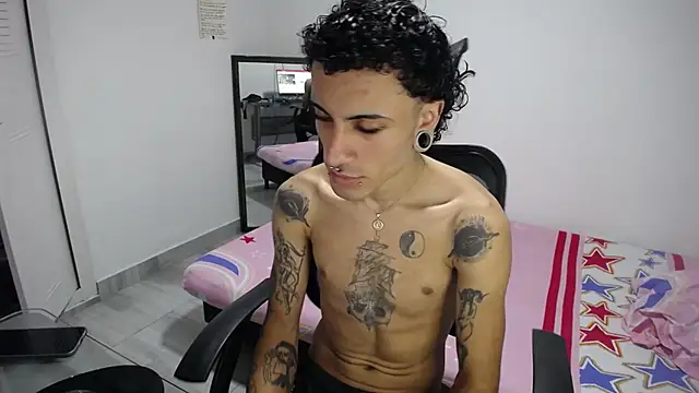 present_the_magic Webcamshow