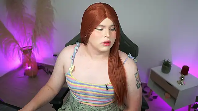 Вебкам-шоу CamilaFerrettiii