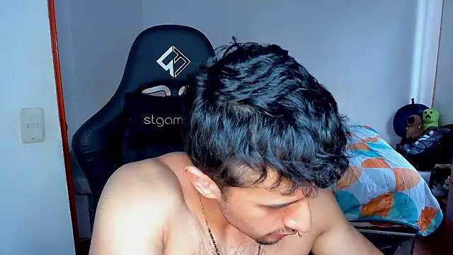 Tommy_Bred Webcamshow