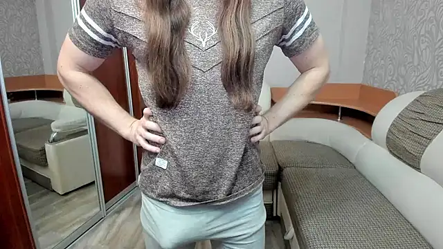 AlansonofDaddy: διαδικτυακό σόου στην κάμερα