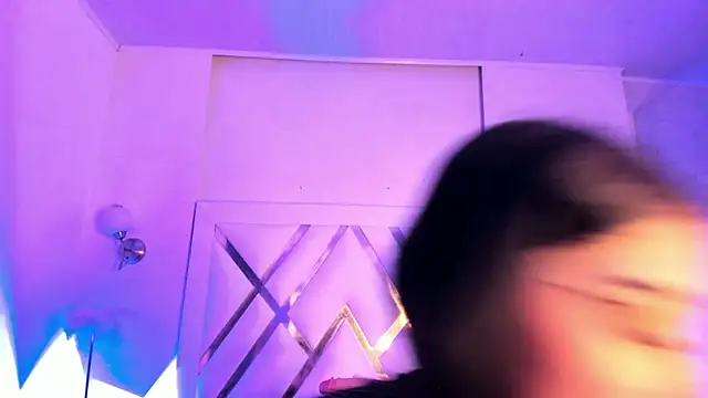 XXX chat uživo modela KattEngel