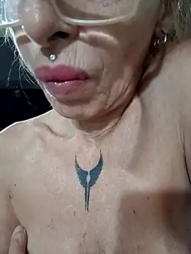 Chatroom XXX en direct de FrozenWaffle