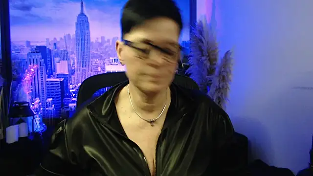 ninarandmann Chat XXX in diretta