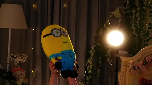 EdlinAlliston's Live XXX Chat