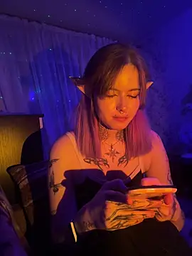 XXX chat uživo modela n1ghtcloud