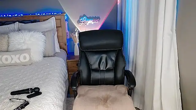 XXX chat uživo modela Lenaxox