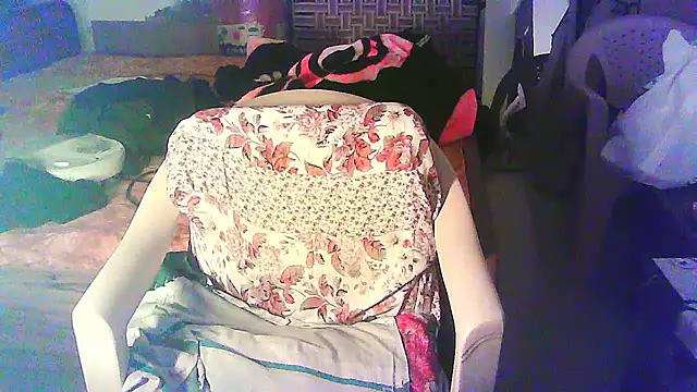 Vbestshow: διαδικτυακό σόου στην κάμερα