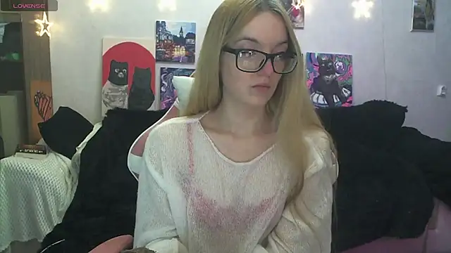 SecretSophia's Live XXX Chat