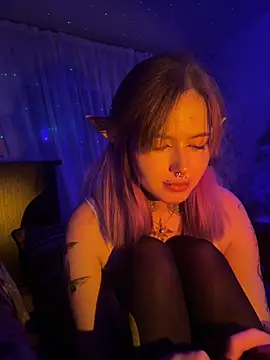 n1ghtcloud's Live XXX Chat