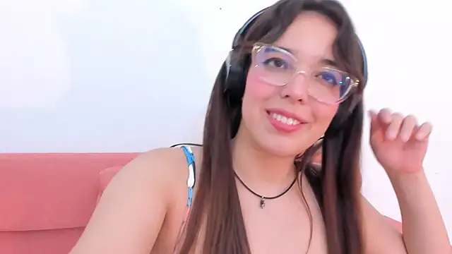 aniemorningstar's Live XXX Chat