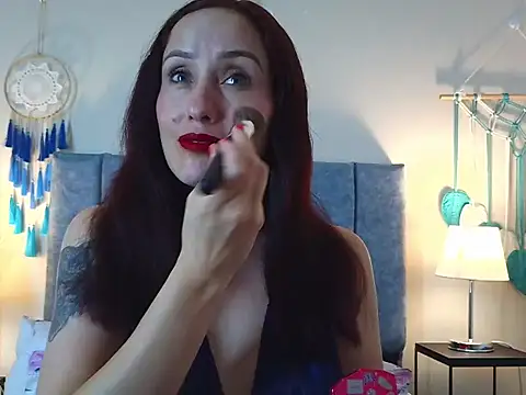 IberianMoonMK's Live XXX Chat