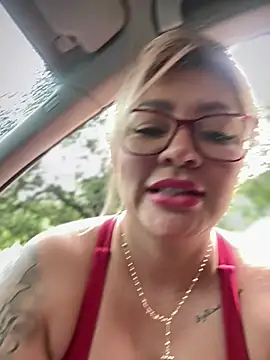 DIANITA_1988's Live XXX Chat