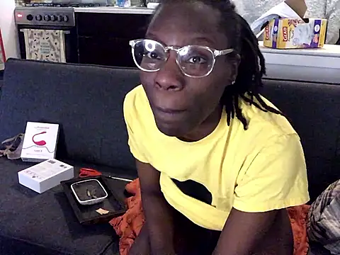 littyleesh1's Live XXX Chat