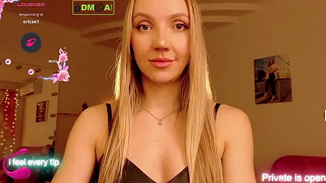 rina_asty Webcam show