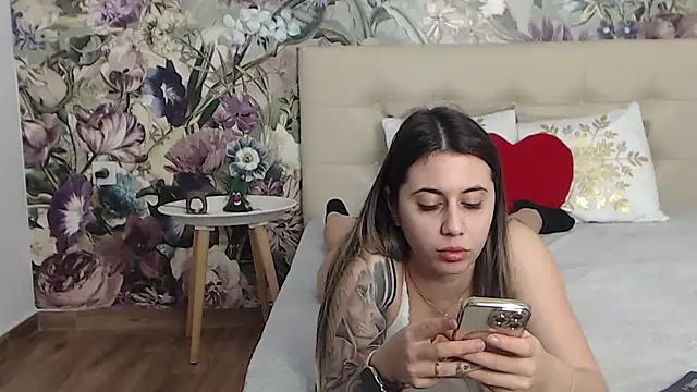 Chatroom XXX en direct de RoseDiamond06