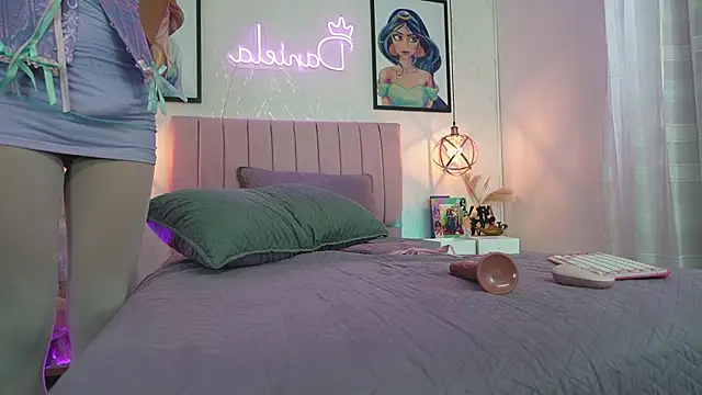 dani_parker_'s Live XXX Chat