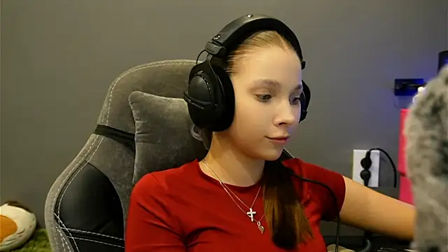 Softixq's Live XXX Chat