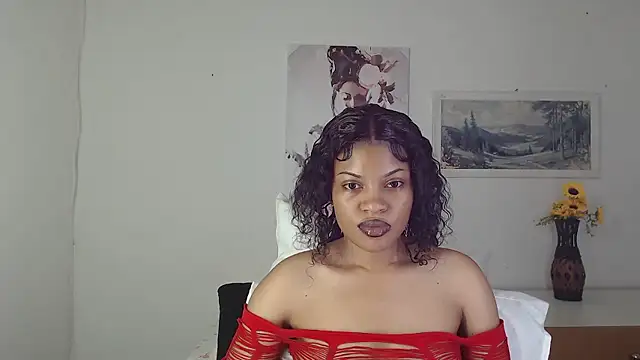 XXX chat uživo modela SATHIVA