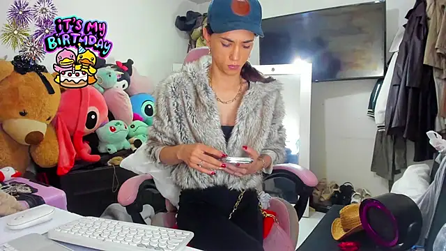 Lawrncesofiets' Live XXX Chat