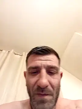 Alexdaniel89's Live XXX Chat