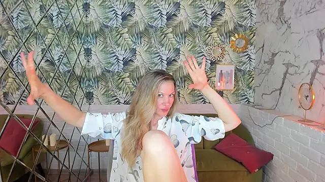 NancyGrace Chat XXX in diretta