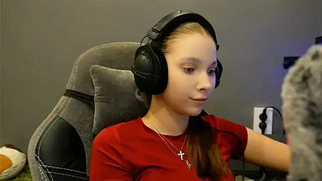 SoftixqのライブXXXチャット