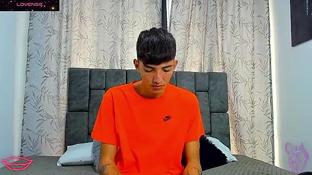 Вебкам-шоу Maikol_Ortiz