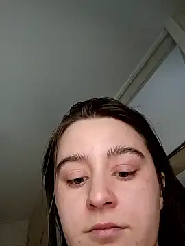 freakylittlebitch69: διαδικτυακό σόου στην κάμερα