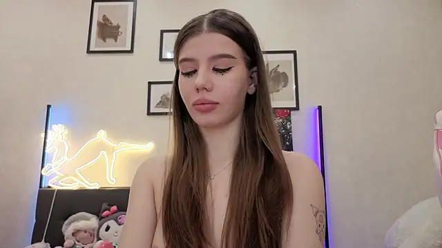 Онлайн чат XXX dolly_ll