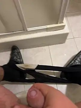 Franco2144 网络视讯表演