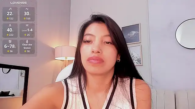 Tiffany_Low's Live XXX Chat