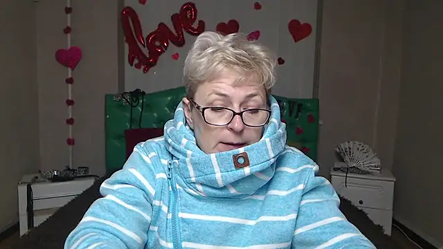 EmiliaGree's Webcam Show