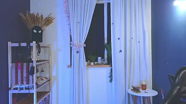 Chatroom XXX en direct de laracroftmansion