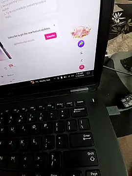 Seductive_Rani's Webcam Show